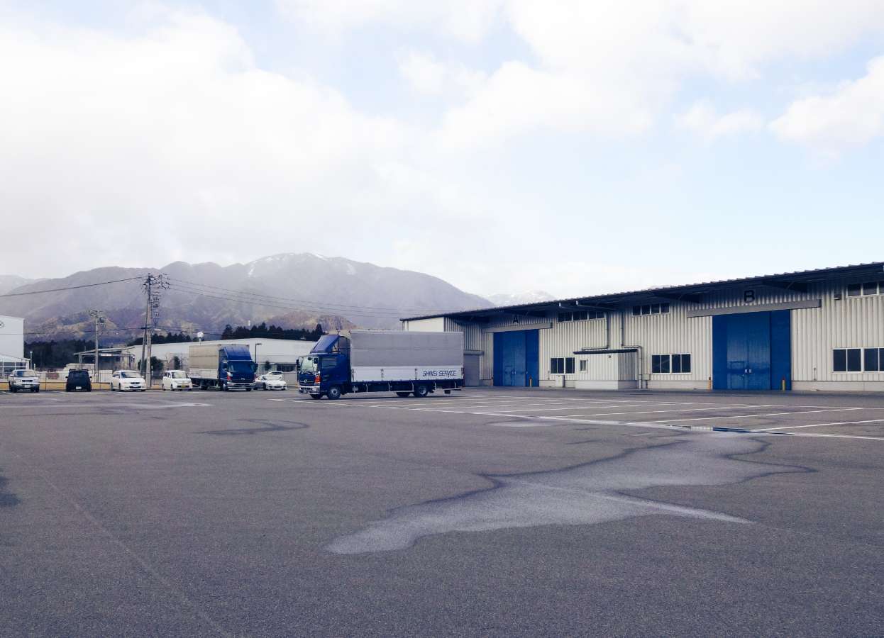 伸栄サービス_物流サービス